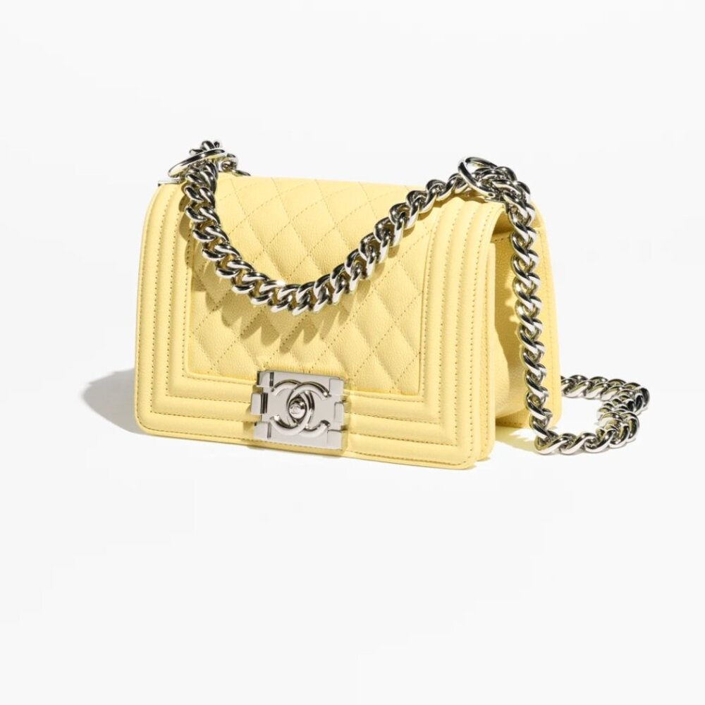 Small Boy Chanel Handbag - Picture 4 of 6